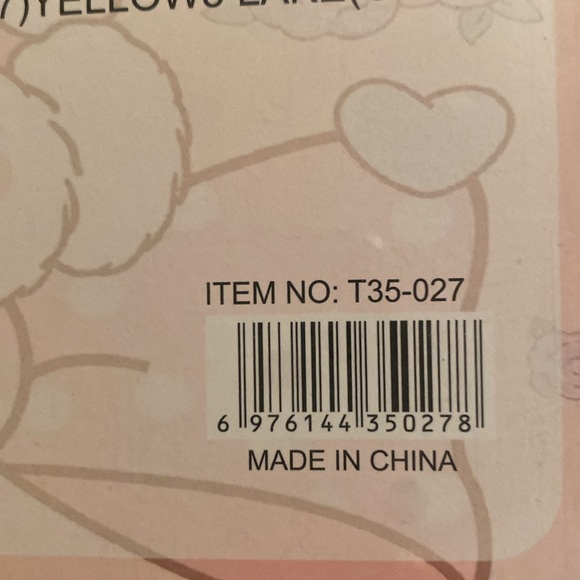 Hello Kitty EyeShadow Palette 35 Stunning Colors - Picture 5 of 6